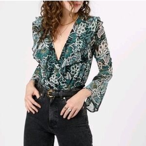 NWT BAND OF THE FREE Bonnie Emerald Long Sleeve Bodysuit Top Bell Sleeve